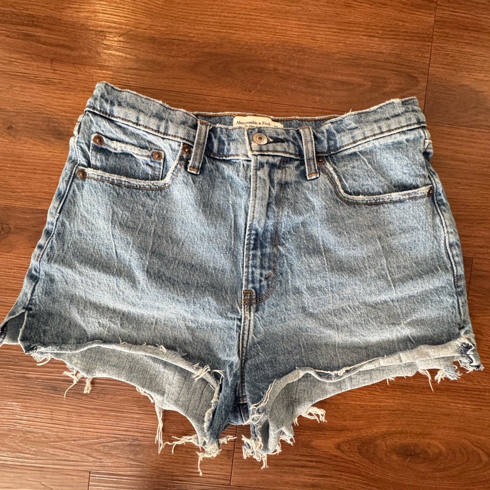 Abercrombie & Fitch Mom Jean Short-  Medium Wash